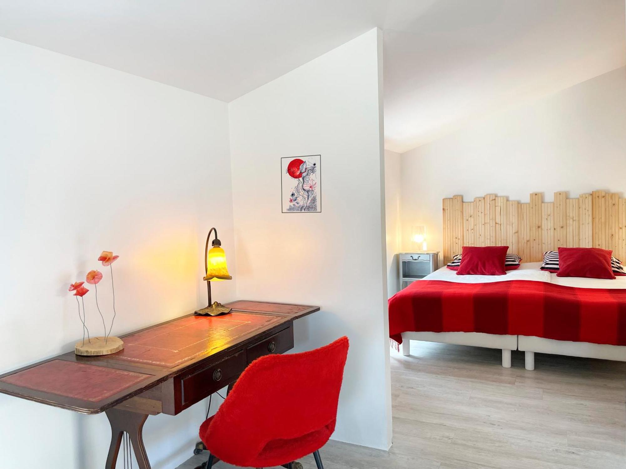 Chemin Des Ormeaux Bed & Breakfast Ennezat Exterior photo